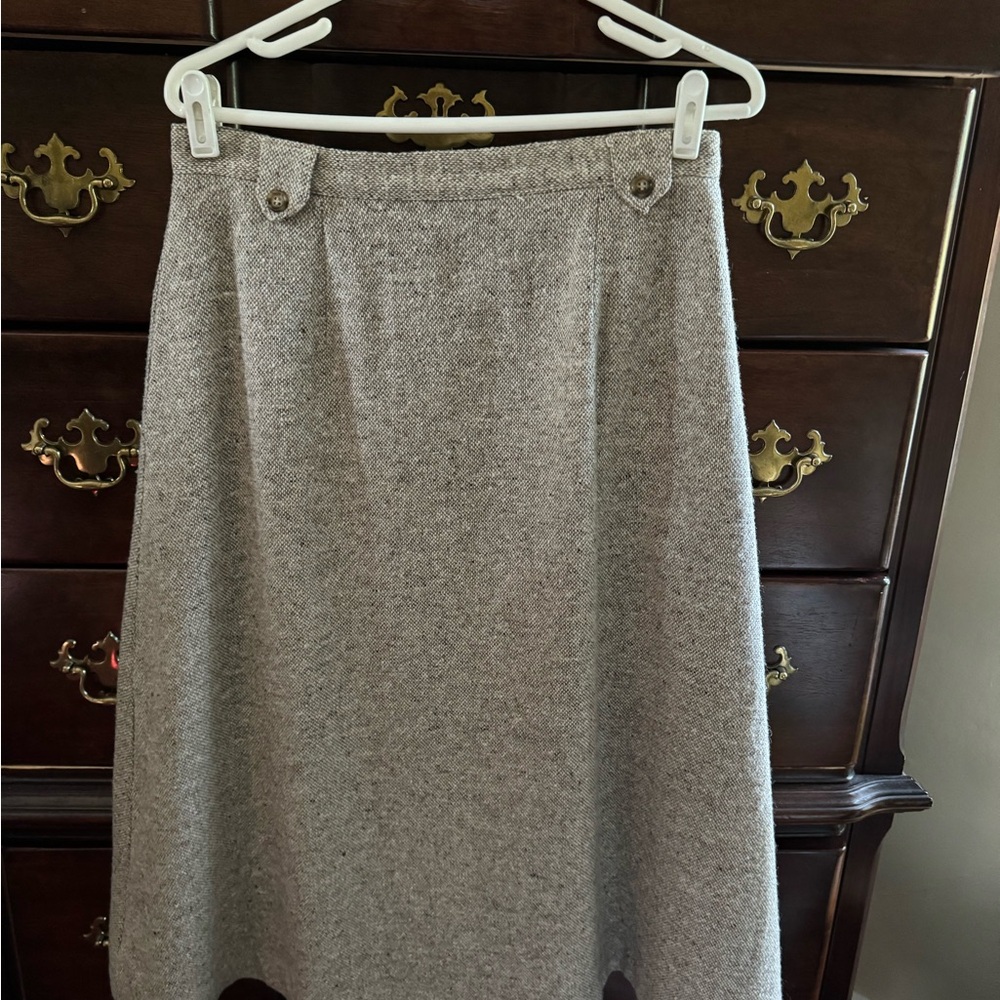 Orvis, women’s 31” wool skirt 12P
